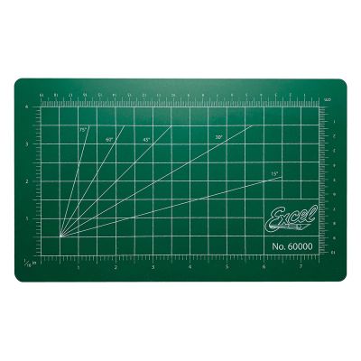 Self-Healing Cutting Mat with Grid, 5.5" x 9", Green